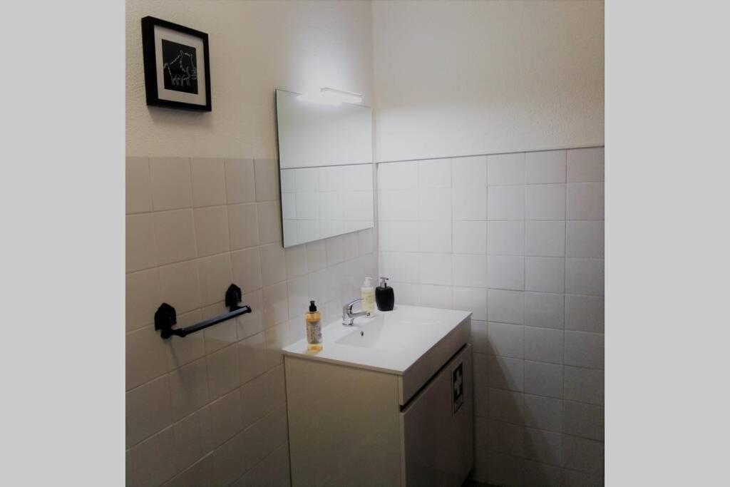 De Ca - Suite Com Acesso Independente E Kitchenette ロウザン エクステリア 写真